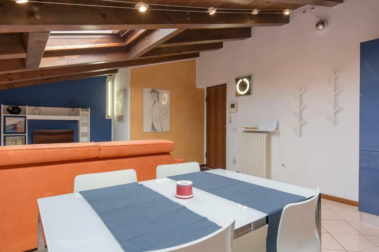 La Mansarda Di Giulietta Apartment Verona
