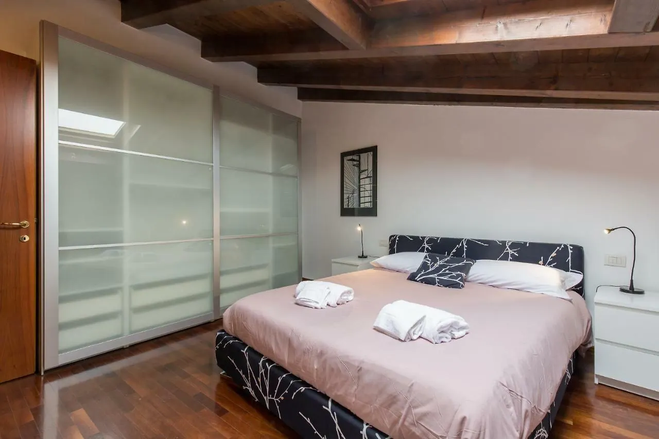 La Mansarda Di Giulietta Apartment Verona 0*,
